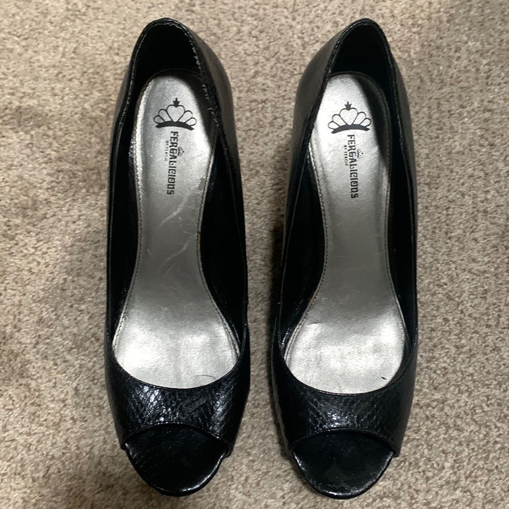 Black heels